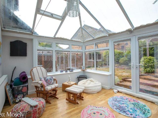 House for sale in The Butts, Kent