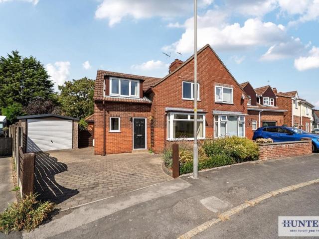 House for sale in Brayton, Selby