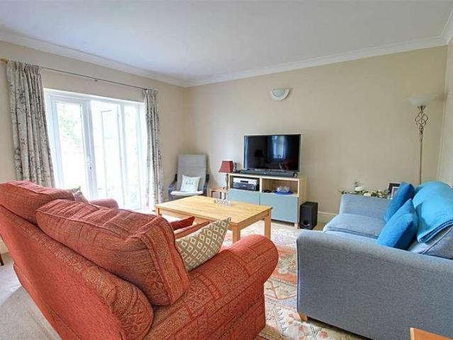 House for sale in Pouchen End, Hertfordshire