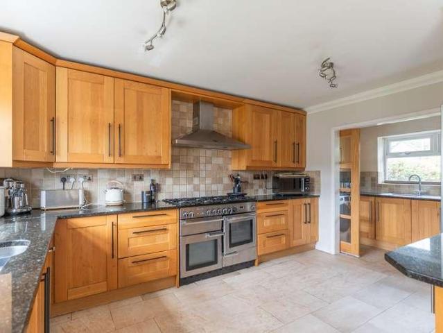 House for sale in Allt-yr-yn, Wales
