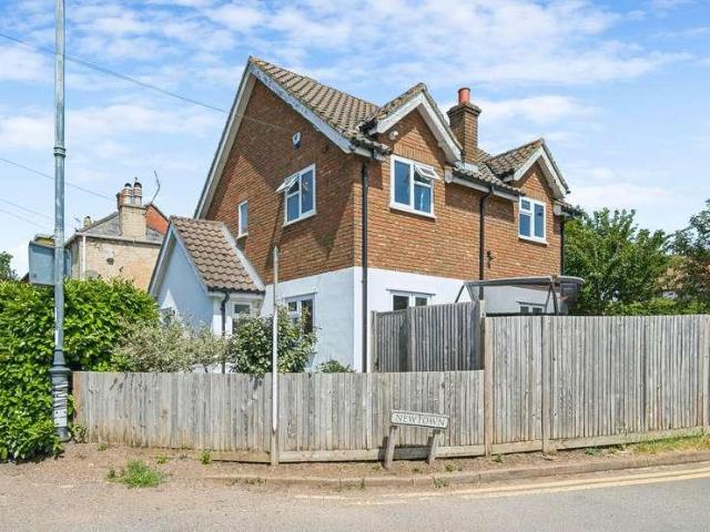 House for sale in Codicote, North Hertfordshire