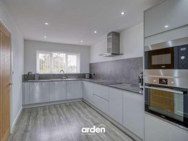 House for sale in Bromsgrove, West Midlands