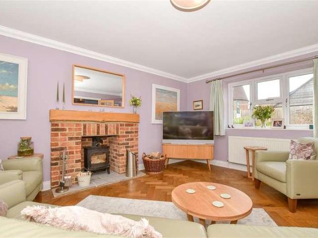 House for sale in Larkfield, Tonbridge and Malling