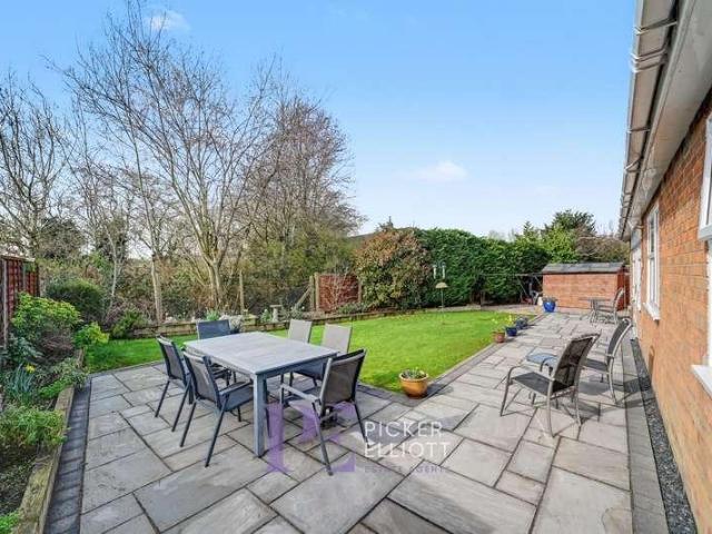 House for sale in Higham on the Hill, Hinckley and Bosworth