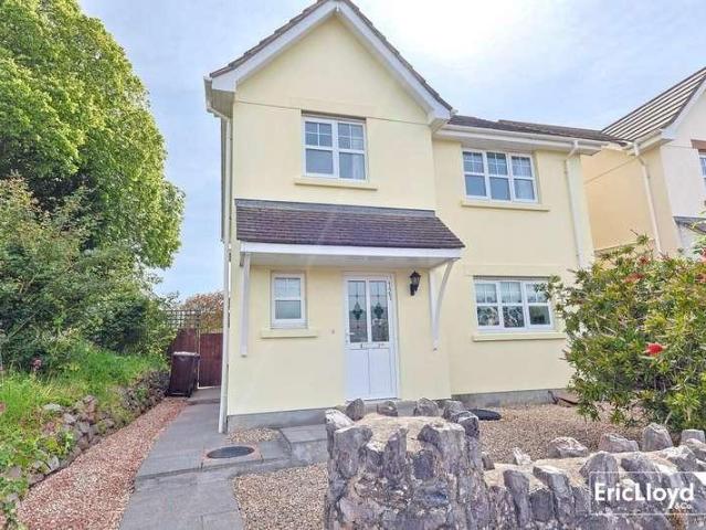 House for sale in Three Beaches, Livermead