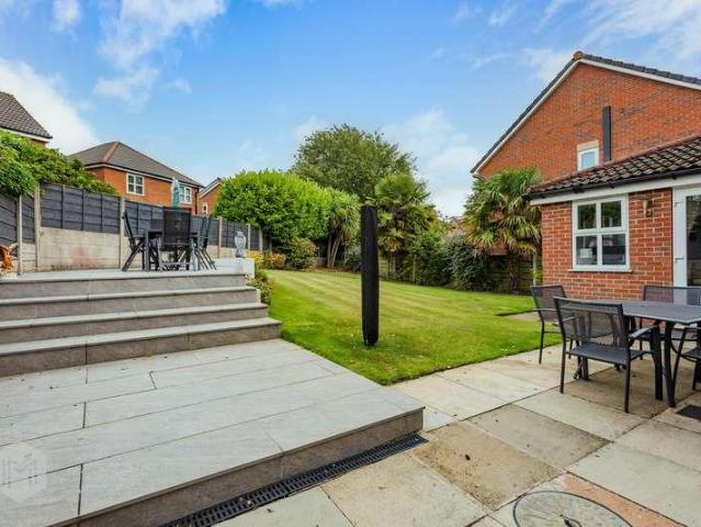 House for sale in Fernhill Gate, Lee Bank