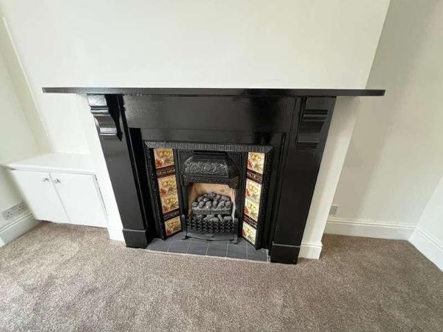 House for sale in Plasnewydd, Cardiff