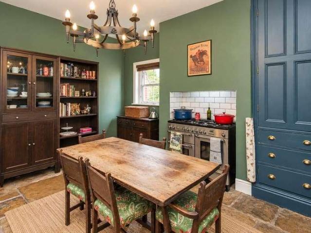 House for sale in Featherstone, North Featherstone