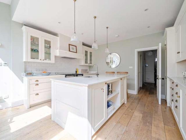 House for sale in Norbiton, Greater London