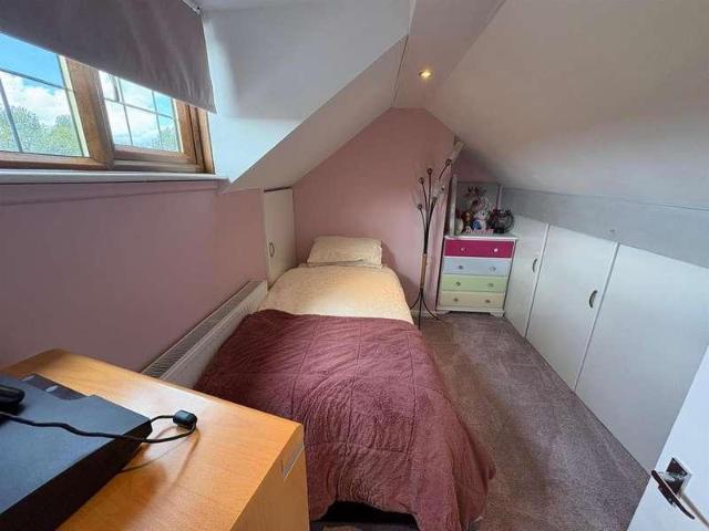 House for sale in Shelf, West Yorkshire