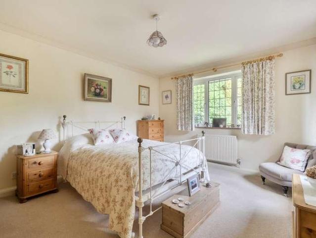 House for sale in Lightwater, Surrey Heath