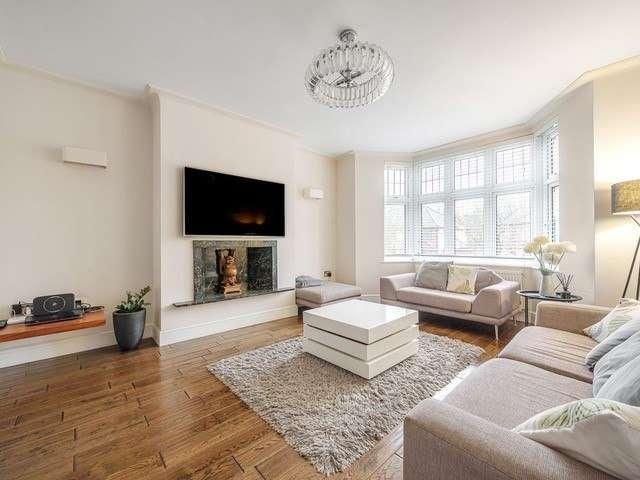 House for sale in Temple Fortune, Greater London