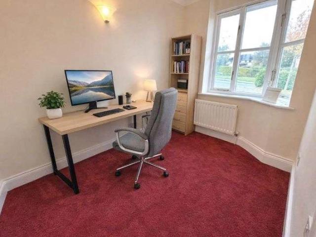 House for sale in California, Dunstable
