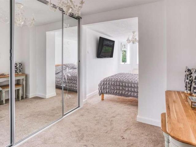House for sale in Sinfin, East Midlands