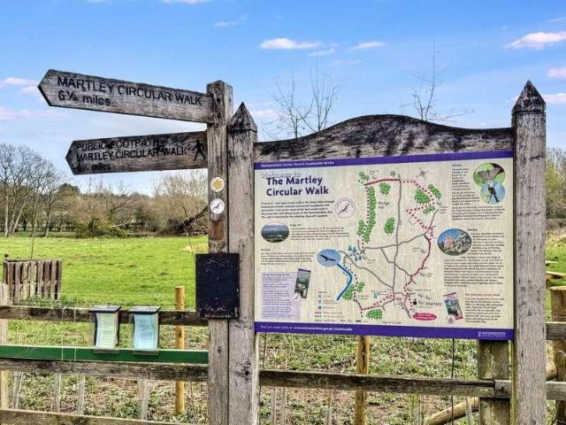 House for sale in Forthampton, Worcestershire