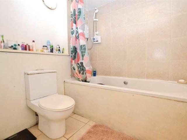 House for sale in Vange, Essex