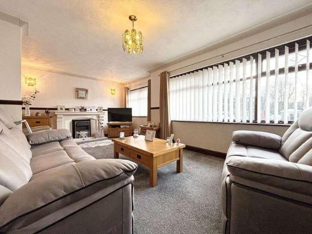 House for sale in Ashton-in-Makerfield, Wigan
