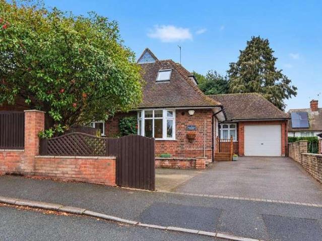 House for sale in Wollaton Park, City of Nottingham