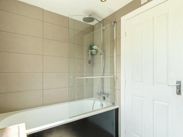 House for sale in Elmfield, Leicestershire