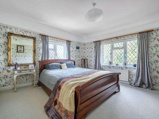 House for sale in Burnham, Swallow