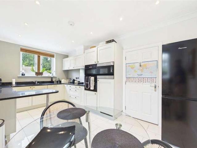 House for sale in Pennypot, Woking
