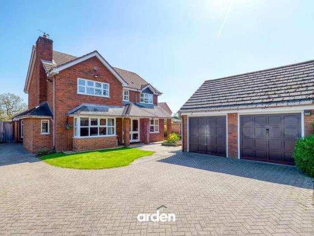 House for sale in Monkspath, West Midlands