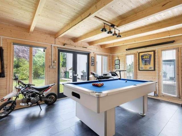 House for sale in Felsted, Duton Hill