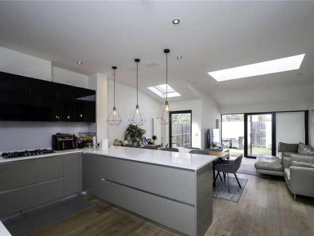 House for sale in London Borough of Ealing, Hanwell