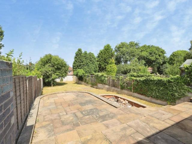 House for sale in Springhill, West Midlands