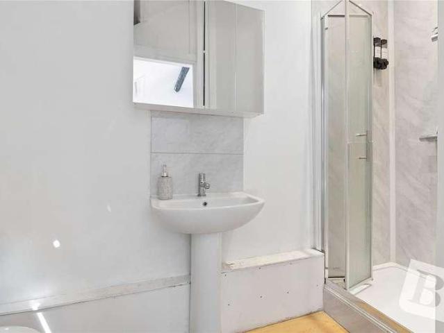 House for sale in Greater London