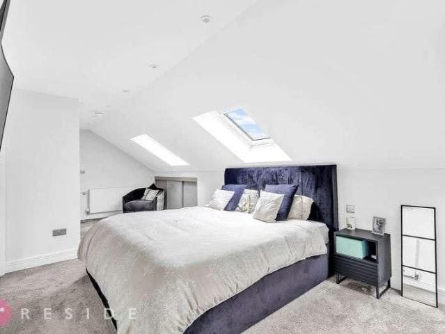 House for sale in Marland, Burnedge