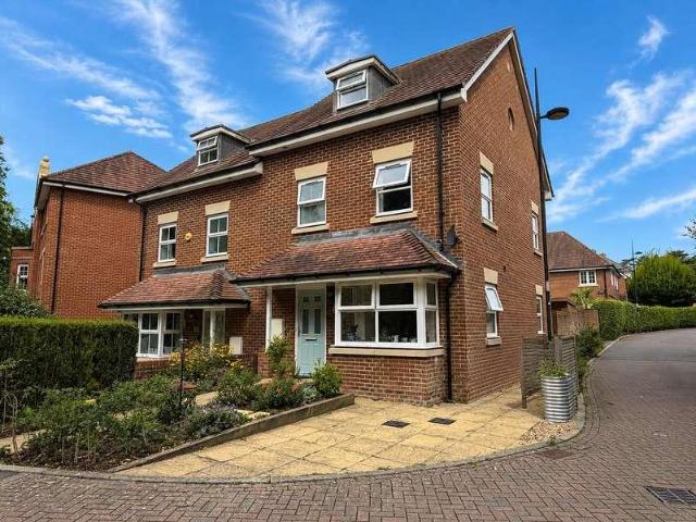 House for sale in Cross In Hand, East Sussex