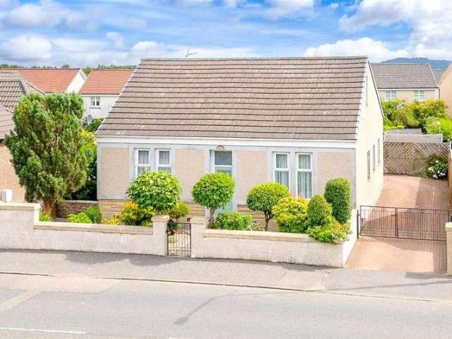 House for sale in Bathgate