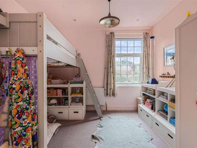 House for sale in Norbiton, Greater London