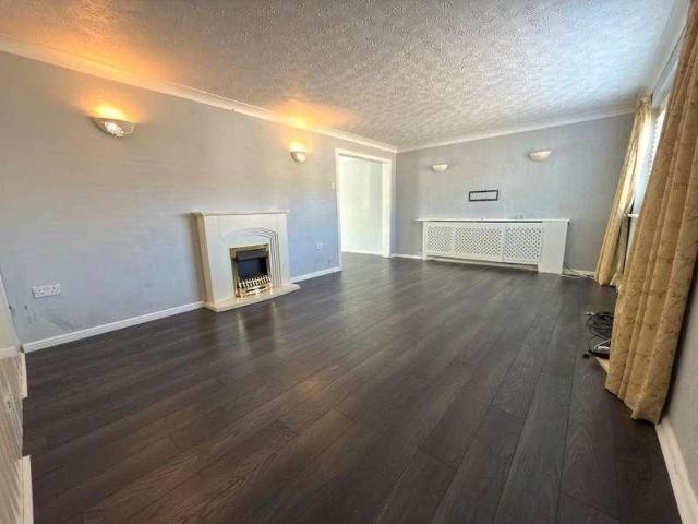 House for sale in Toddington, Bedfordshire