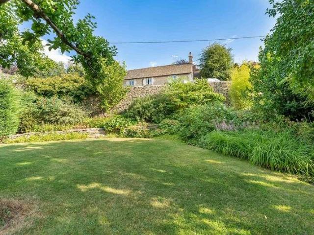 House for sale in Fossebridge, Gloucestershire