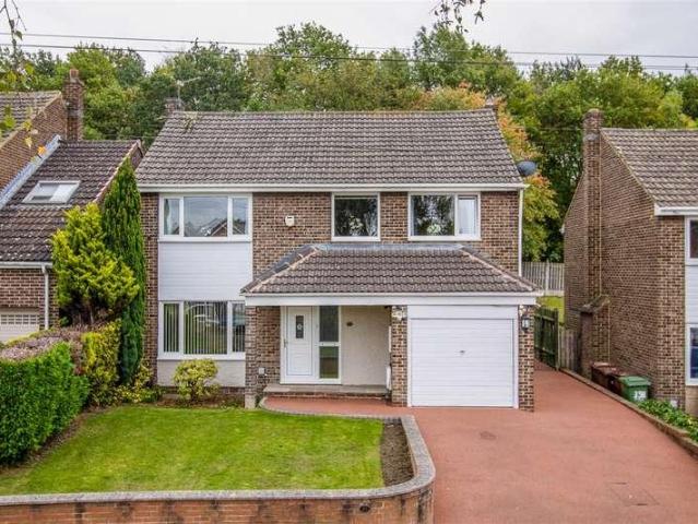 House for sale in Horbury, West Yorkshire