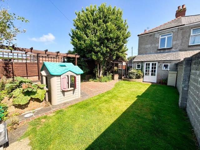 House for sale in Porthcawl, Newton