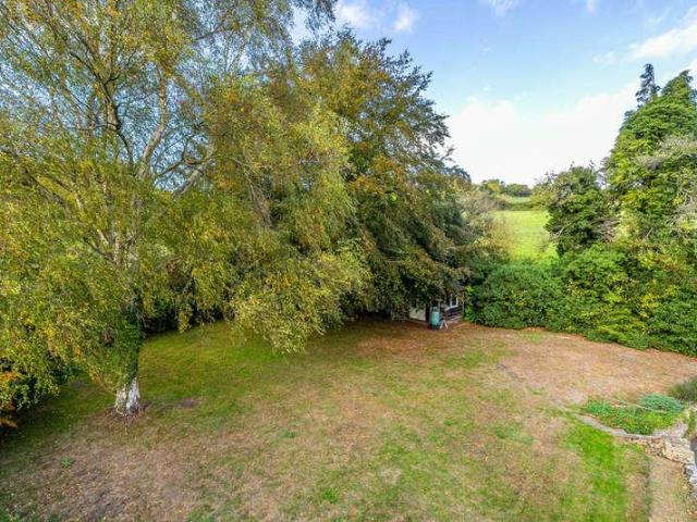 House for sale in Coombe Hollow, Sevenoaks