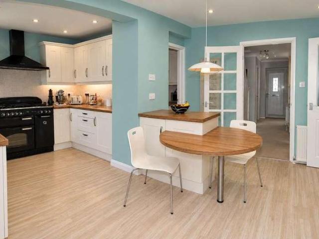 House for sale in Denton