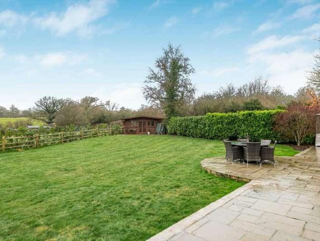 House for sale in Norwood Hill, Red Hill