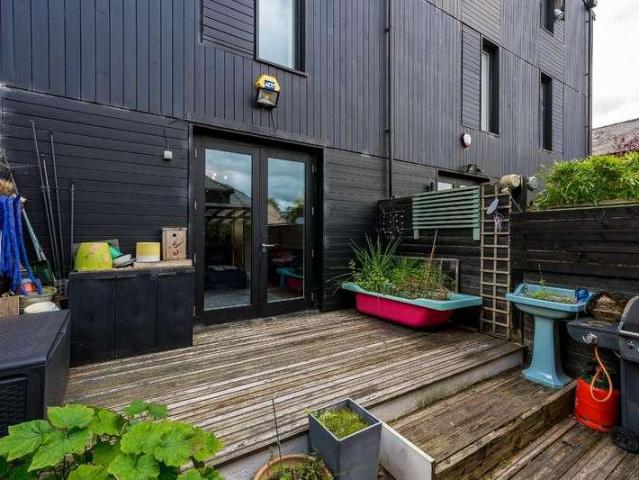 House for sale in Georgia, Greater Manchester