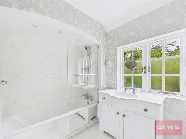 House for sale in Newby and Scalby, North Yorkshire