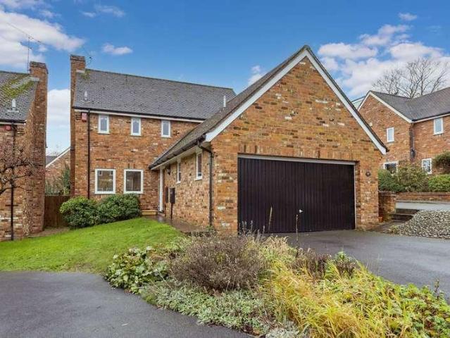 House for sale in St Marks, Maidenhead