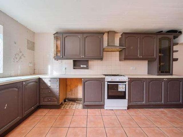 House for sale in Whitley Wood, Reading
