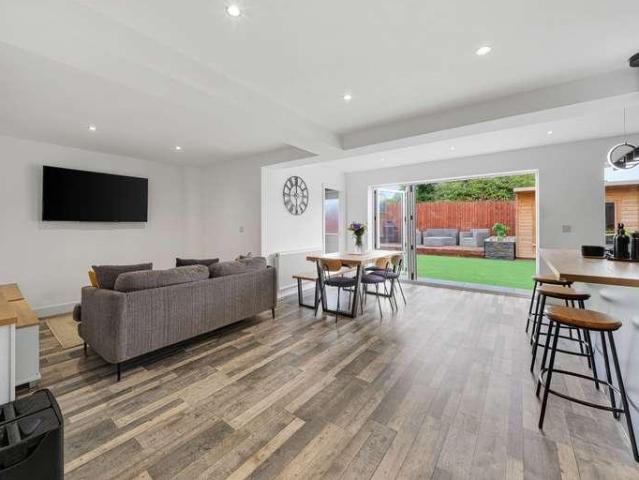 House for sale in Huyton, Knowsley