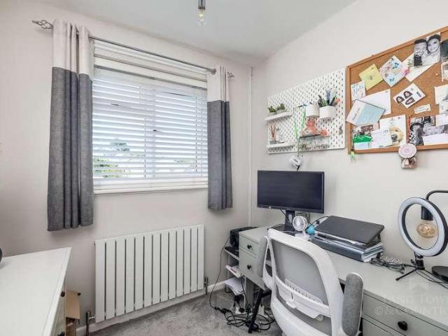 House for sale in Badgers Wood, Mount Wise