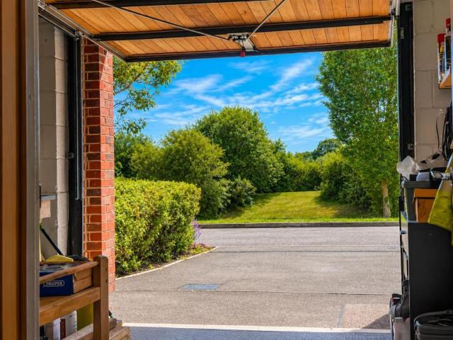 House for sale in Repton Manor, Bridgefield