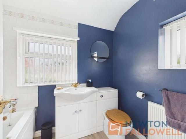House for sale in Bloxwich, West Midlands