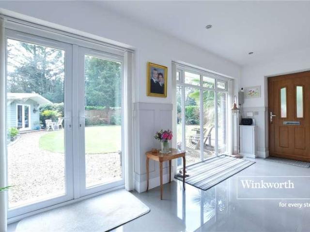 House for sale in Tricketts Cross, Ferndown